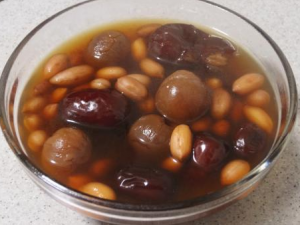 �����ں��ĺ����ܲ�Ѫ��