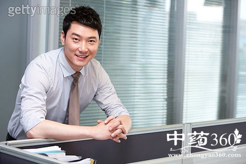 中医养生 治肾病巧按命门穴