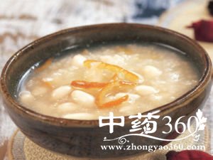 落花生粥,治疗老年人干咳最为有效