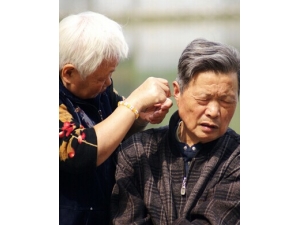 ���Զ��� ���Ԥ�������˶���