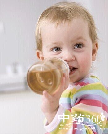 宝宝不爱吃饭怎么办,夏季三招让宝宝爱吃饭