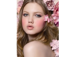 ������׼��� ����Ů��ӵ�����׼�����ʳ��