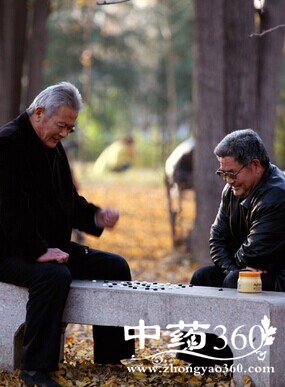 怎样预防老年痴呆症,远离老年痴呆的秘诀