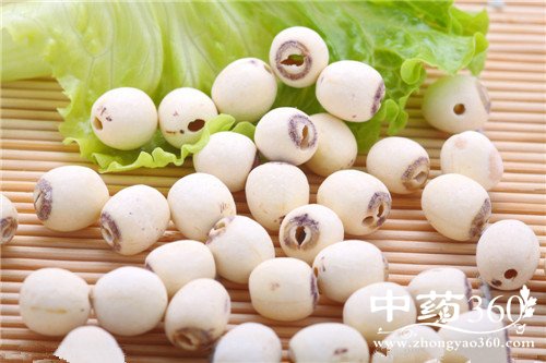 莲子泡水喝的注意事项 莲子泡水的禁忌