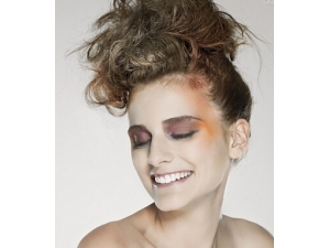 ��ױ���� Ů����ȷ����ױ�Ĳ������