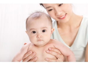 ���ƫ������С������