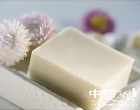 皮肤黑头 珍珠粉祛除顽固黑头