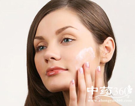 皮肤黑头 珍珠粉祛除顽固黑头