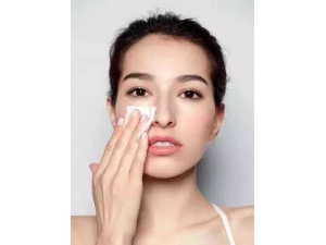 Ƥ��������ʲô����Ʒ �̵��Ŀ�����Ů�Ի�ӭ�ı�ʪ��Ʒ