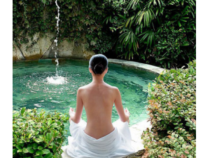 ��������������ڵĺ�ɫ��