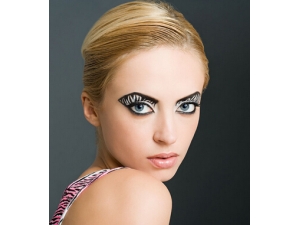 ��α����۾� �ػ������鴰����Զ��3ʳ��