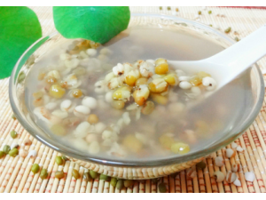 ��ҽ�����ഺ����ҩ�Ŷ����ļ���