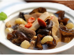 �˱���Ƭ������