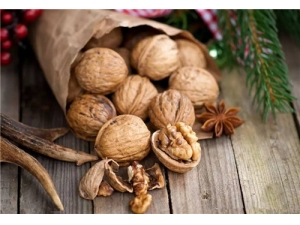 吃核桃有什么好处 补脑美容治病全有了
