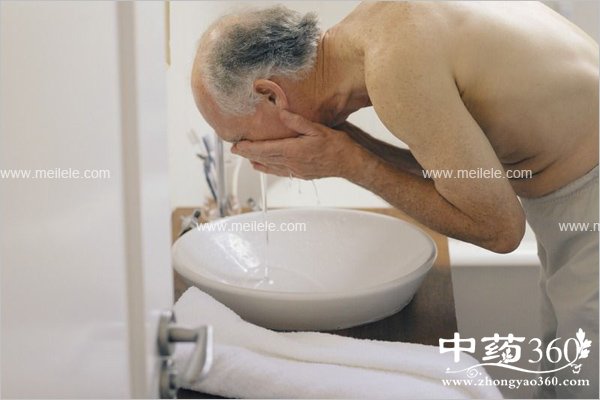 baicuxiliandehuaichu