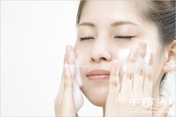 baicuxiliandehuaichu