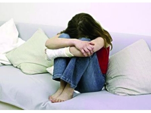 ����Ů�Ե�ʹ��վ�֮·����ߣ�