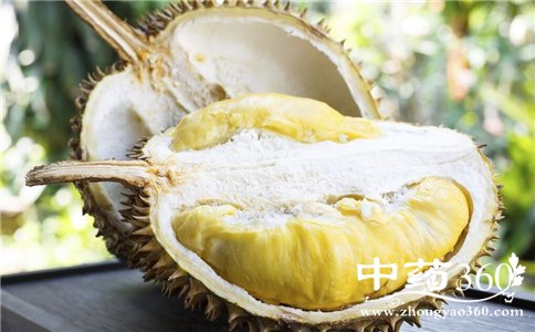 榴莲和牛奶不能同时吃吗 榴莲不能和什么一起吃 吃榴莲注意什么