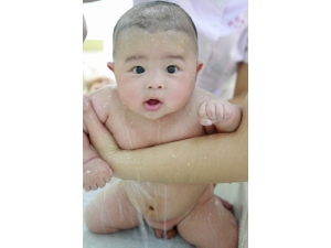 ���������ϴһ����� ��Ӥ��ϴ����ע��ʲô