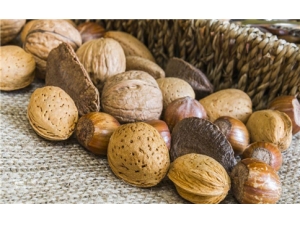 �庮��Ů��ע���� ��ҽ�����������庮