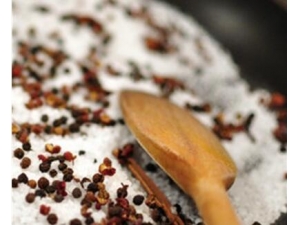 һ����ҩ��Ů�Ը�������