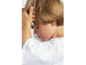 ����ͷʹ��ԭ���кܶ� ƶѪ����ǳ�������