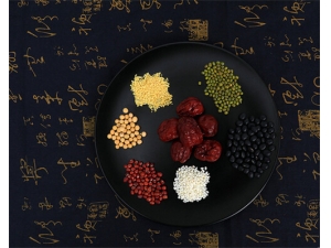 �����Բ��轲�Ĺ�Ч ʹƤ������ϸ��