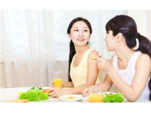 Ů����ȷ����Ѫ�ķ��� Ů��Ҫ��β���Ѫ�ȽϺ�