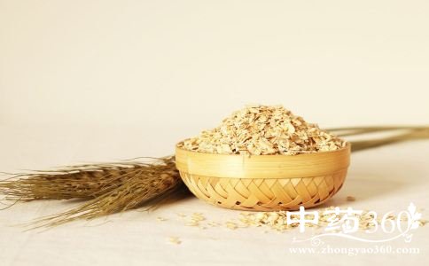 早餐吃麦片的好处 女人早餐吃什么好 什么食物适合早上吃