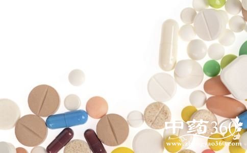 哪些药不能用热水服用 一定要用开水吃药吗 哪些药不能用开水送服