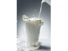 鲜牛奶什么时候喝好 纯牛奶的营养价值分析