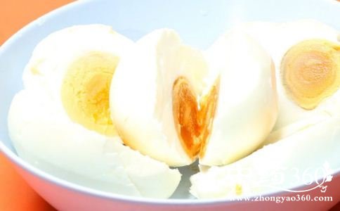 如何去除黑眼圈 去除黑眼圈的方法 黑眼圈怎么去除