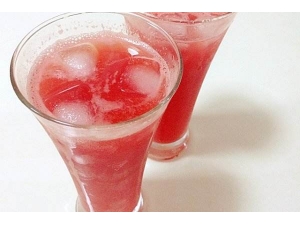 ��������ˮ������ Ů�Ժ��˼�������