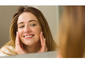 ��Ƥ������Ҫ��ô��ʪ ��ô����ˮ����