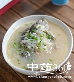 秋季养生汤,萝卜丝鲫鱼汤做法和功效