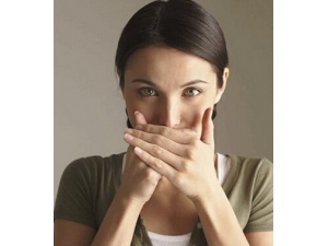 �ڳ���ôȥ��?��ͬ���Ϳڳ�����ҽȥ������