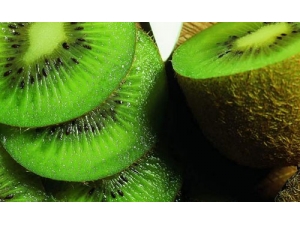 ˭��ˮ���е�άC֮��